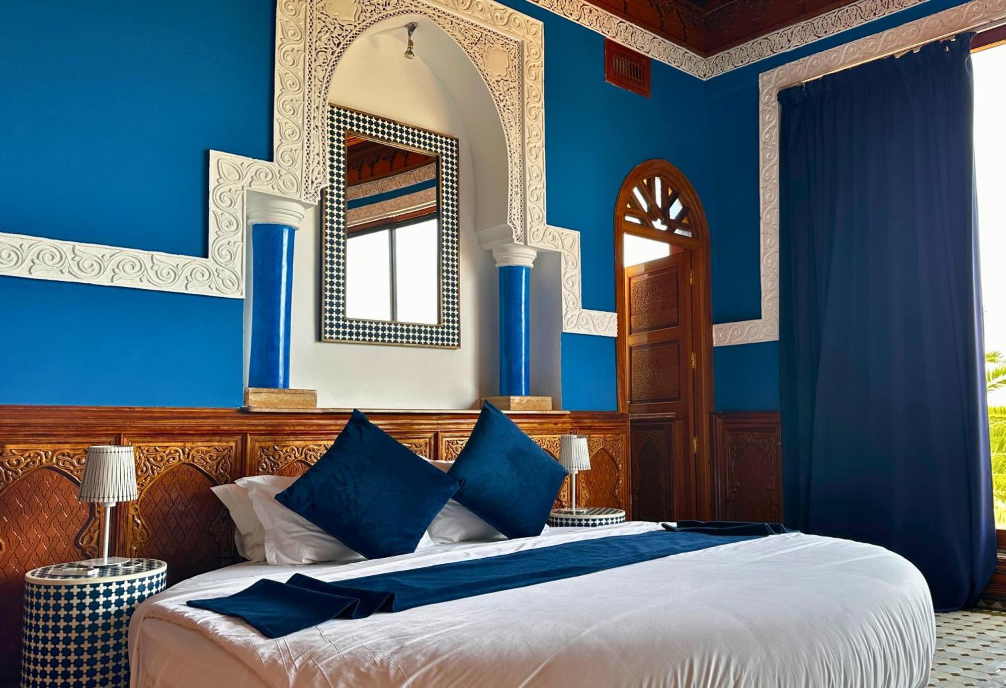 Nomadz Palace Touggana Екстериор снимка